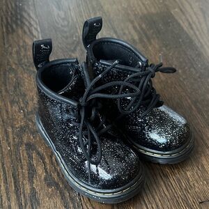 Dr. martens toddler size 5